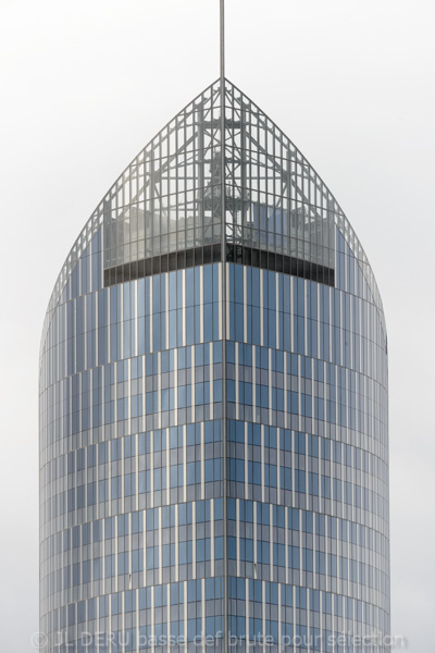 tour des finances à Liège